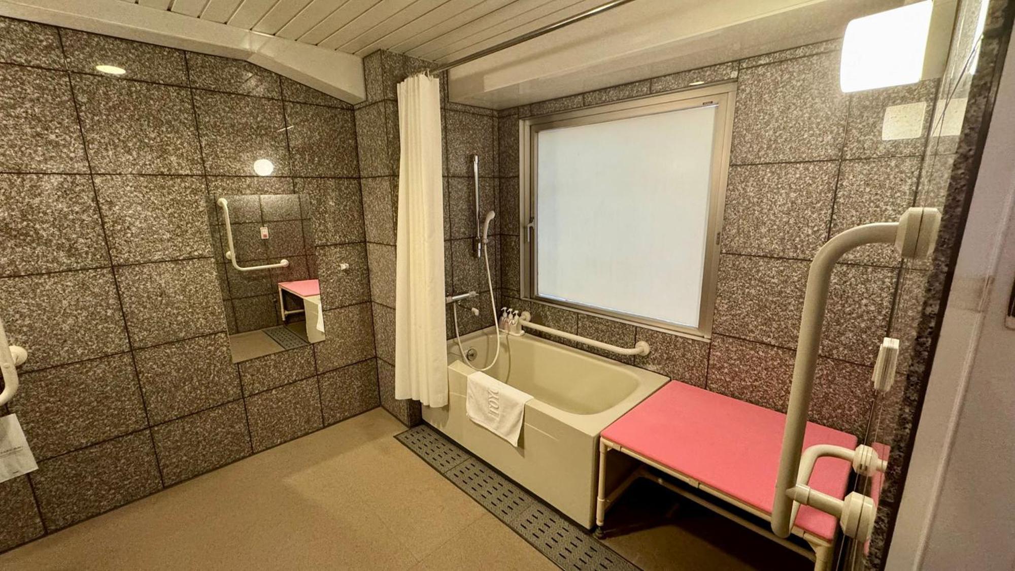 Toyoko Inn Shin-Yokohama Ekimae Honkan Exterior photo